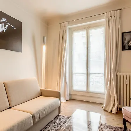 Edgar Suites Malesherbes Apartment